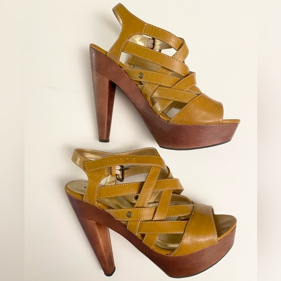 Guess Shoes - EUC! Guess brand. If you need a heel in the yellow family, this is it.